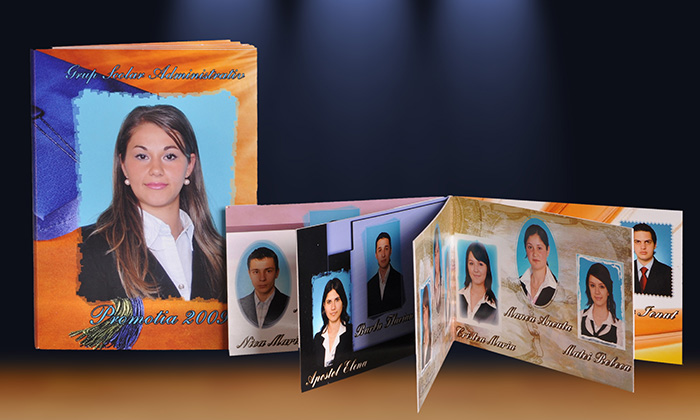 Ideal pentru sfarsit de an, pliantul de la Foto Baby va cuprinde imagini ce vor trezi amintirile anilor de scoala, chipurile si numele colegilor si profesorilor, a scolii si chiar un text semnificativ perioadei de absolvire.